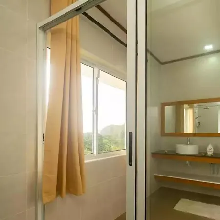 Maison Dora
